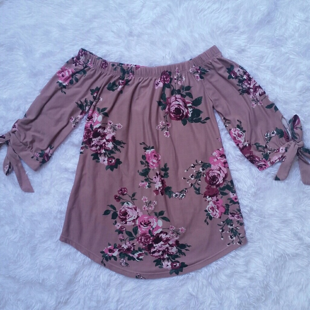 Floral Off the Shoulders Top
